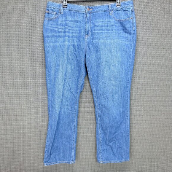 L.L. Bean Womens Size 20 P Blue Favorite Fit Denim Jeans Straight Leg - Picture 1 of 8